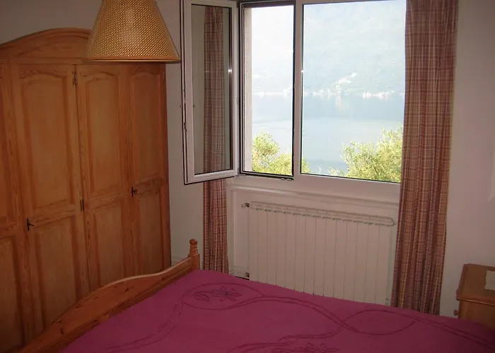 Apartament Casa Lucertola Tronzano Lago Maggiore